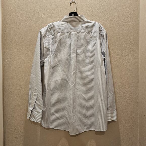 NWOT Lands End Wrinkle Resistant Slightly Fitted L/S B/D Shirt Size 16.5 33 - Picture 2 of 4